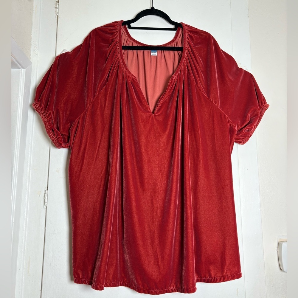 Old Navy Rich Rust-colored Women's Blouse -4X Velvet Textured Material